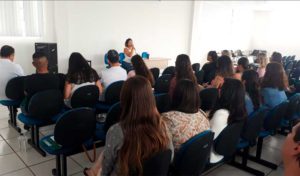 Curso de Serviço Social da Unilins participa de Seminário do Cress-Marília - UNILINS