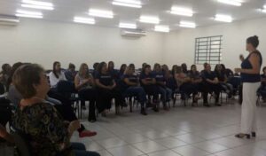 Fundação Paulista faz homenagem às Mães - UNILINS