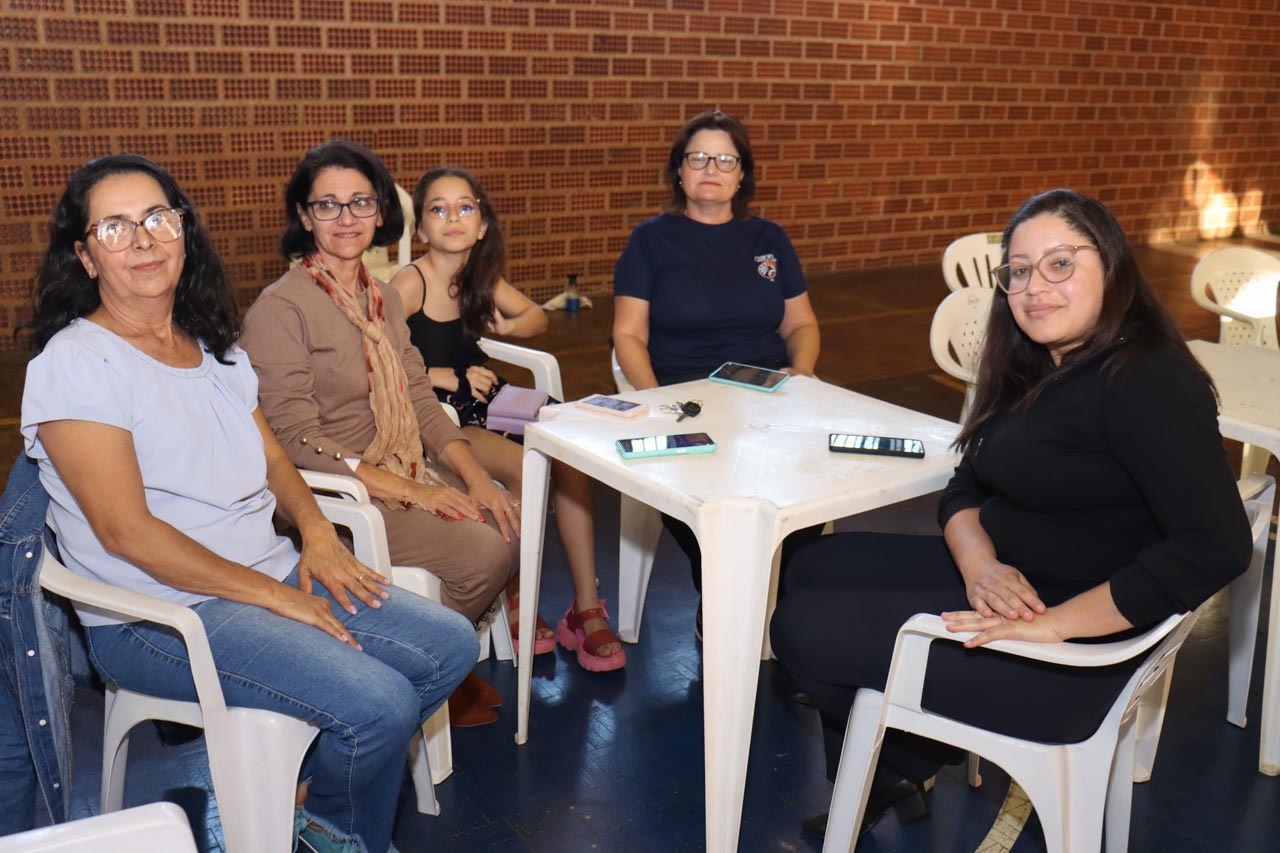 Fundação Paulista de Tecnologia e Educação realizou festa junina para os colaboradores - UNILINS