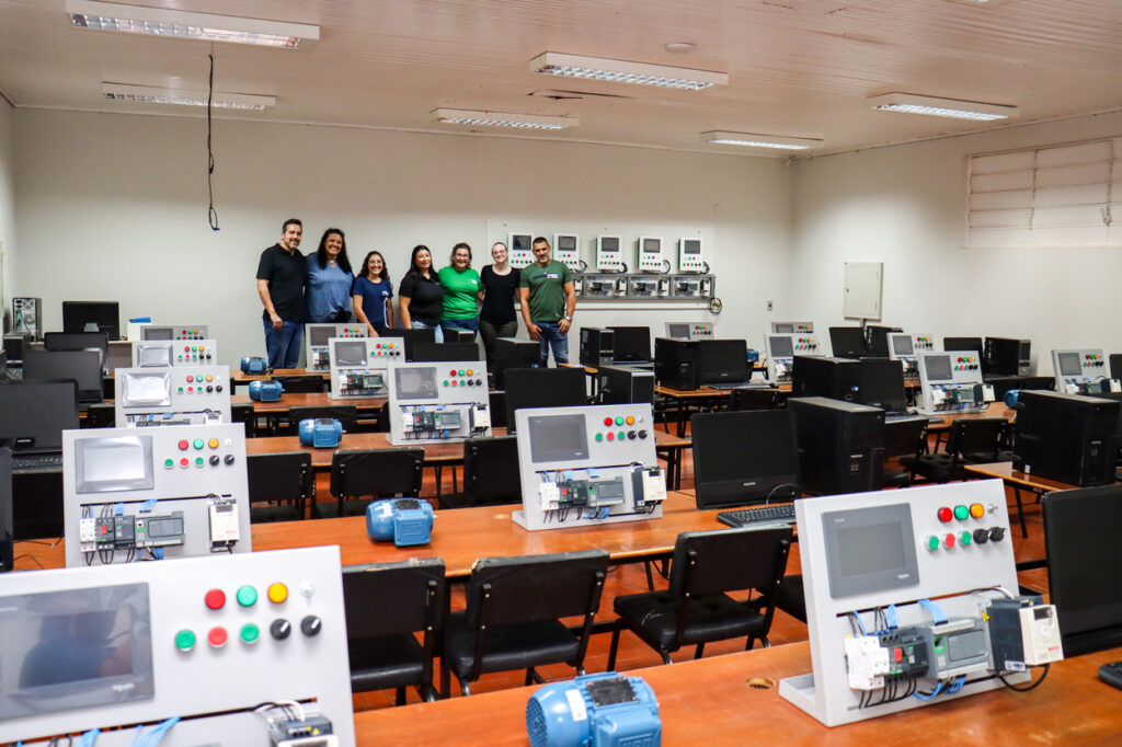 1º Workshop em Controle e Acionamento de Motores Elétricos - UNILINS